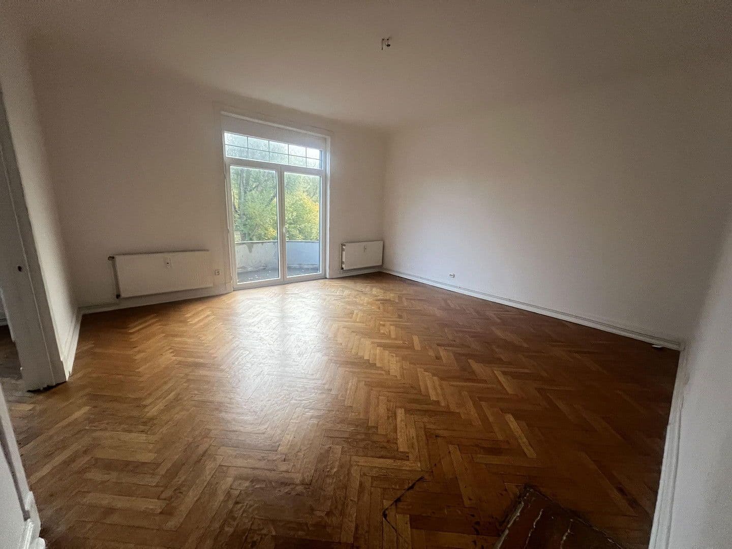 Pronájem bytu 5+1 147 m², Lübeck, Šlesvicko-Holštýnsko Pronájem bytu 5+1 147 m², Lübeck, Šlesvicko-Holštýnsko