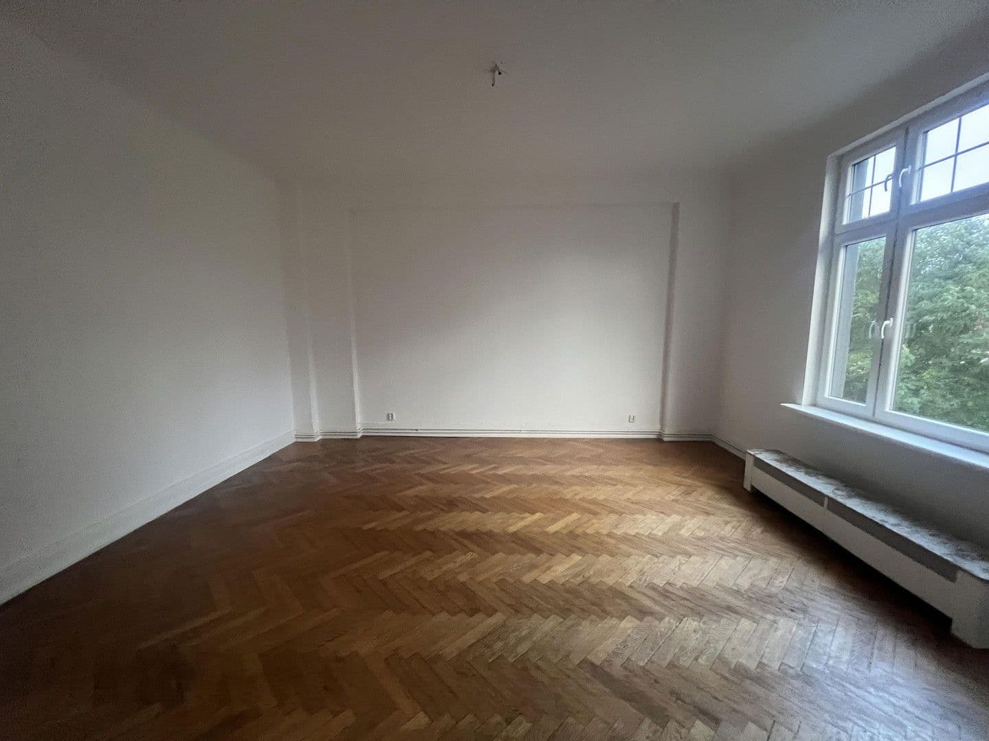Pronájem bytu 5+1 147 m², Lübeck, Šlesvicko-Holštýnsko Pronájem bytu 5+1 147 m², Lübeck, Šlesvicko-Holštýnsko