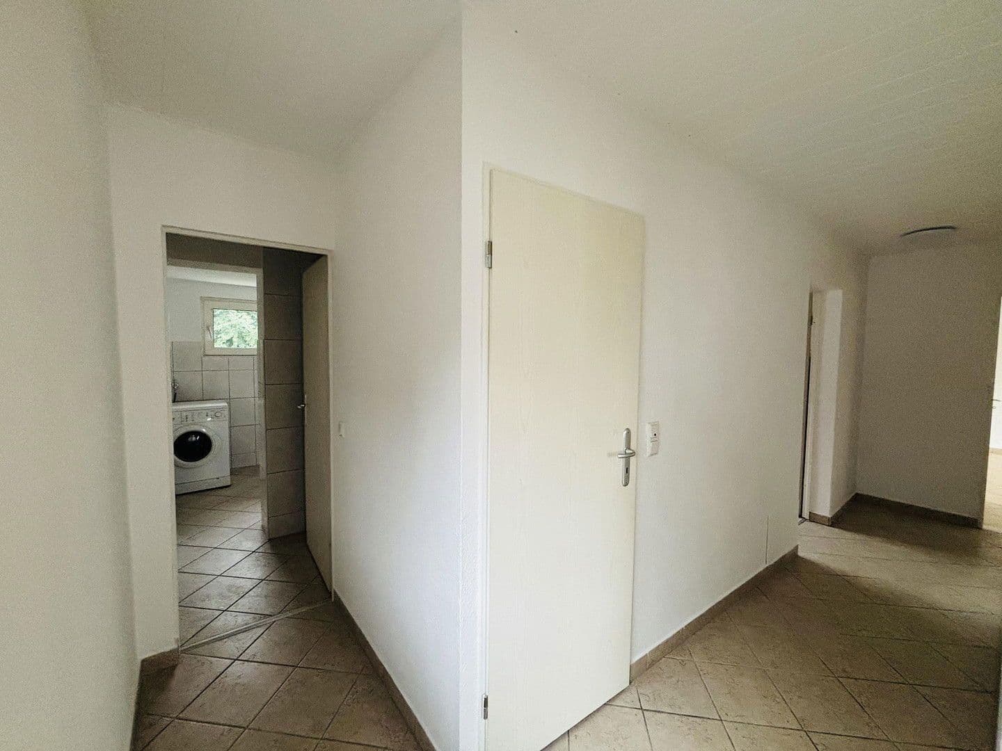 Prodej domu 196 m², pozemek 397 m², Rösrath, Severní Porýní-Vestfálsko Prodej domu 196 m², pozemek 397 m², Rösrath, Severní Porýní-Vestfálsko