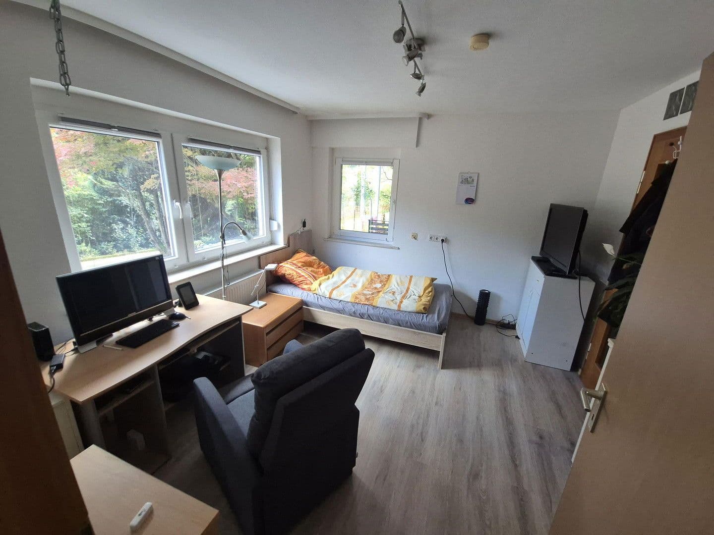 Prodej domu 330 m², pozemek 1.700 m², Oberndorf am Neckar, Bádensko-Württembersko Prodej domu 330 m², pozemek 1.700 m², Oberndorf am Neckar, Bádensko-Württembersko