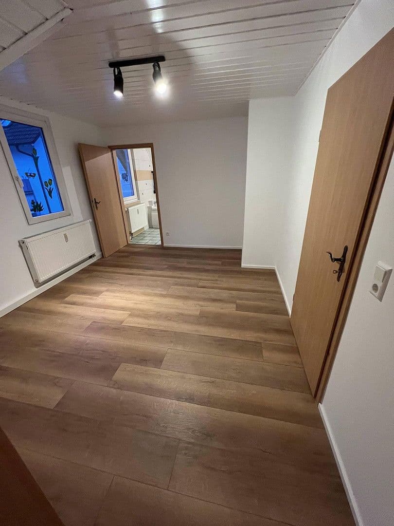 Pronájem bytu 2+1 62 m², Am Brestenberg 9, Schramberg, Bádensko-Württembersko Pronájem bytu 2+1 62 m², Am Brestenberg 9, Schramberg, Bádensko-Württembersko