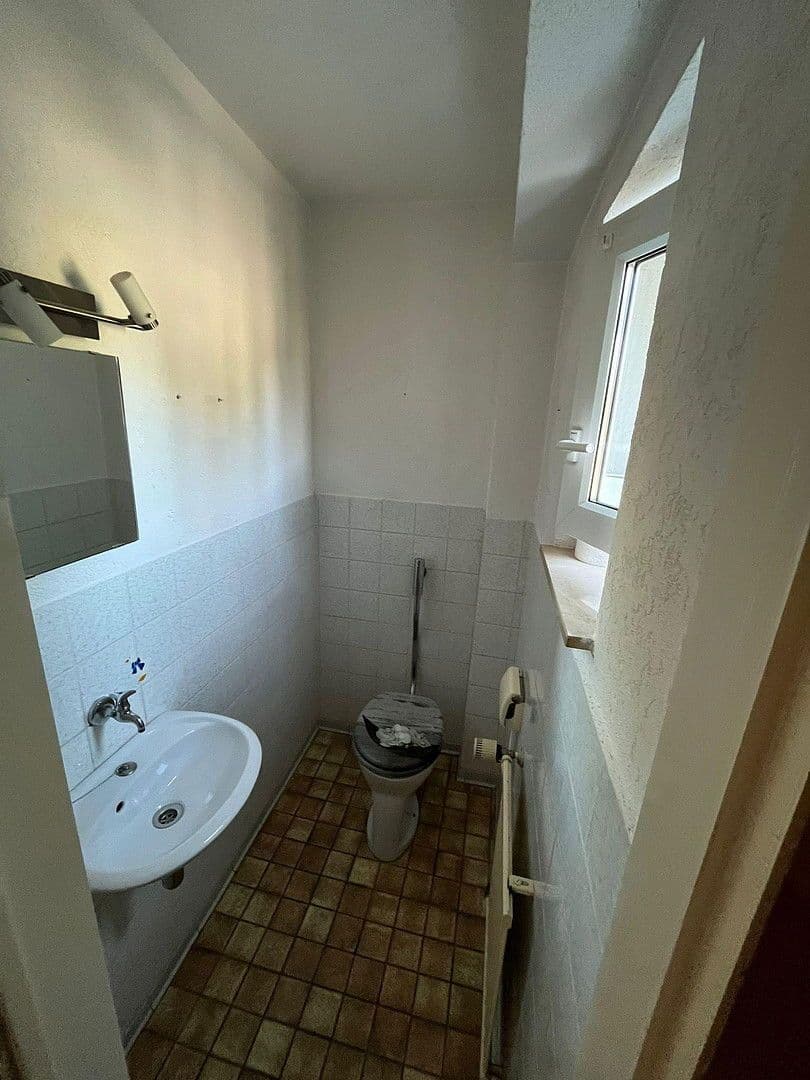 Prodej domu 128 m², pozemek 407 m², Brunnenstr. 40, Schwanstetten, Bavorsko Prodej domu 128 m², pozemek 407 m², Brunnenstr. 40, Schwanstetten, Bavorsko