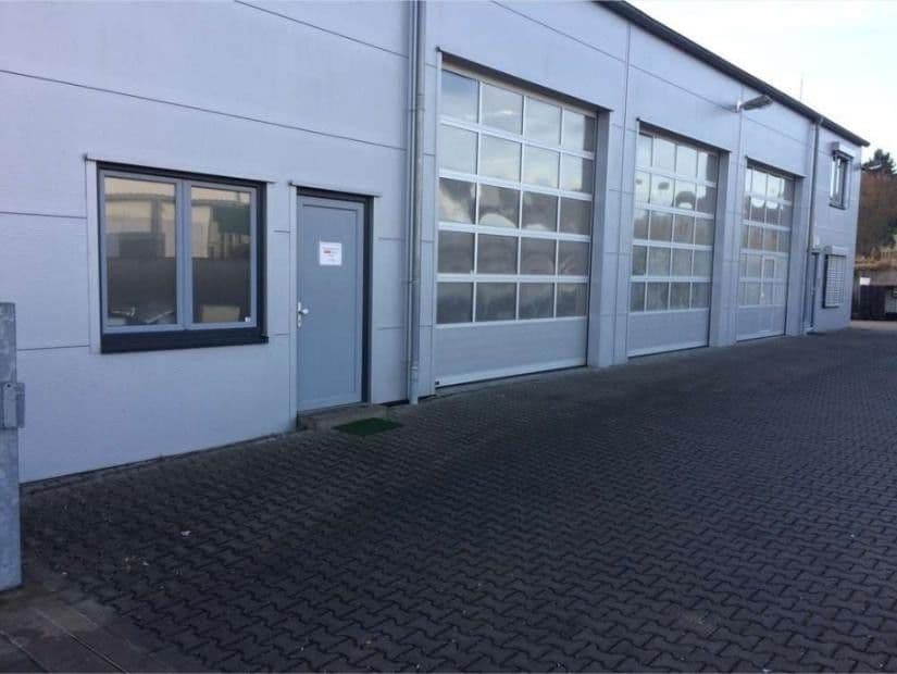 Pronájem nebytového prostoru 452 m², Carl Zeiss Str. 8, Bad Camberg, Hessen Pronájem nebytového prostoru 452 m², Carl Zeiss Str. 8, Bad Camberg, Hessen