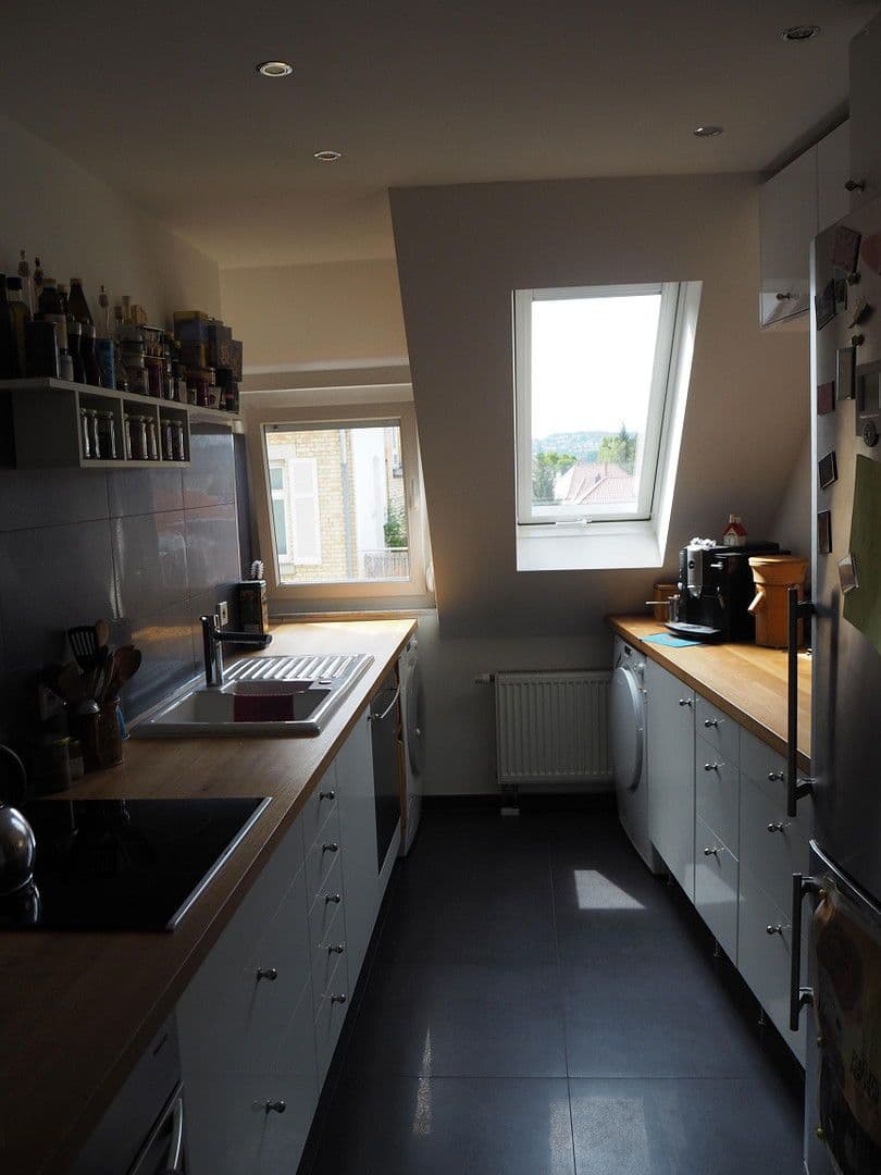 Prodej bytu 4+kk 105 m², Stuttgart, Bádensko-Württembersko Prodej bytu 4+kk 105 m², Stuttgart, Bádensko-Württembersko