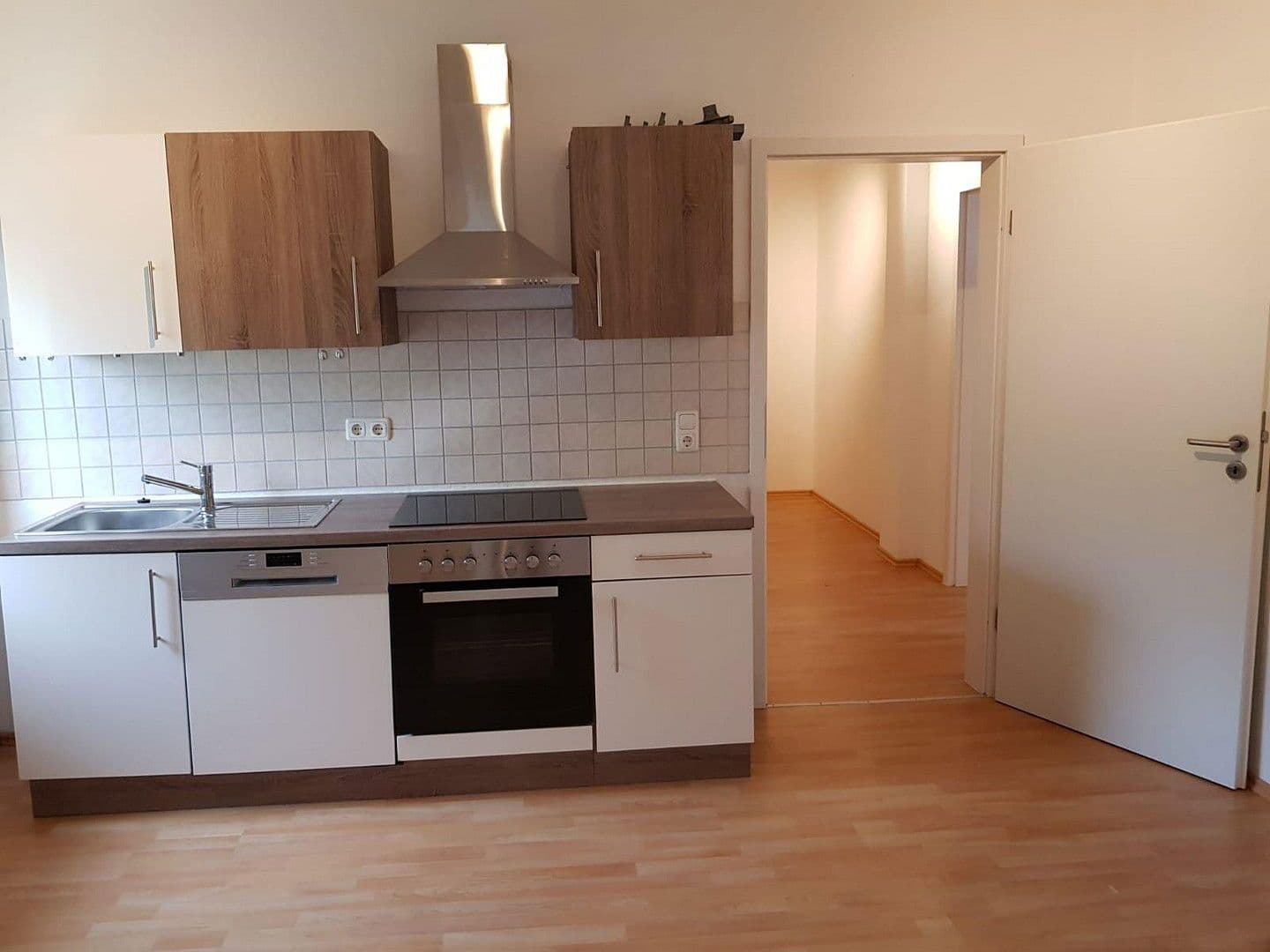 Pronájem bytu 3+1 70 m², Friedrich-Ebert-Straße 11, Kirn, Porýní-Falc Pronájem bytu 3+1 70 m², Friedrich-Ebert-Straße 11, Kirn, Porýní-Falc