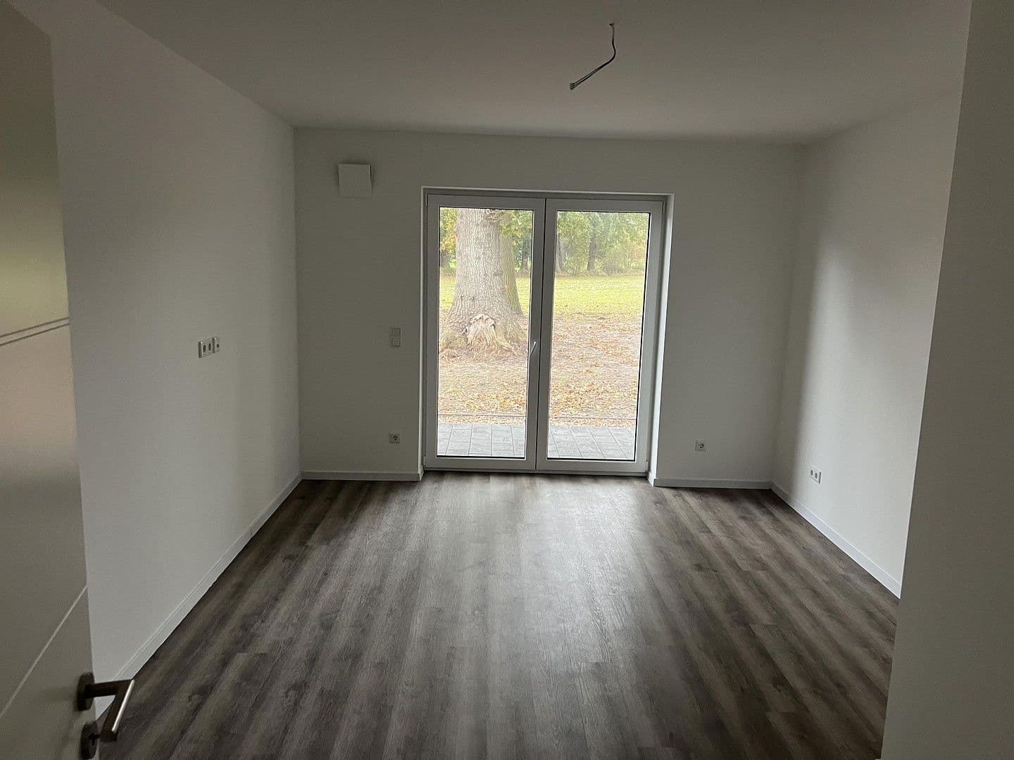 Prodej domu 140 m², pozemek 525 m², Eichenallee 7, Fredenbeck, Dolní Sasko Prodej domu 140 m², pozemek 525 m², Eichenallee 7, Fredenbeck, Dolní Sasko
