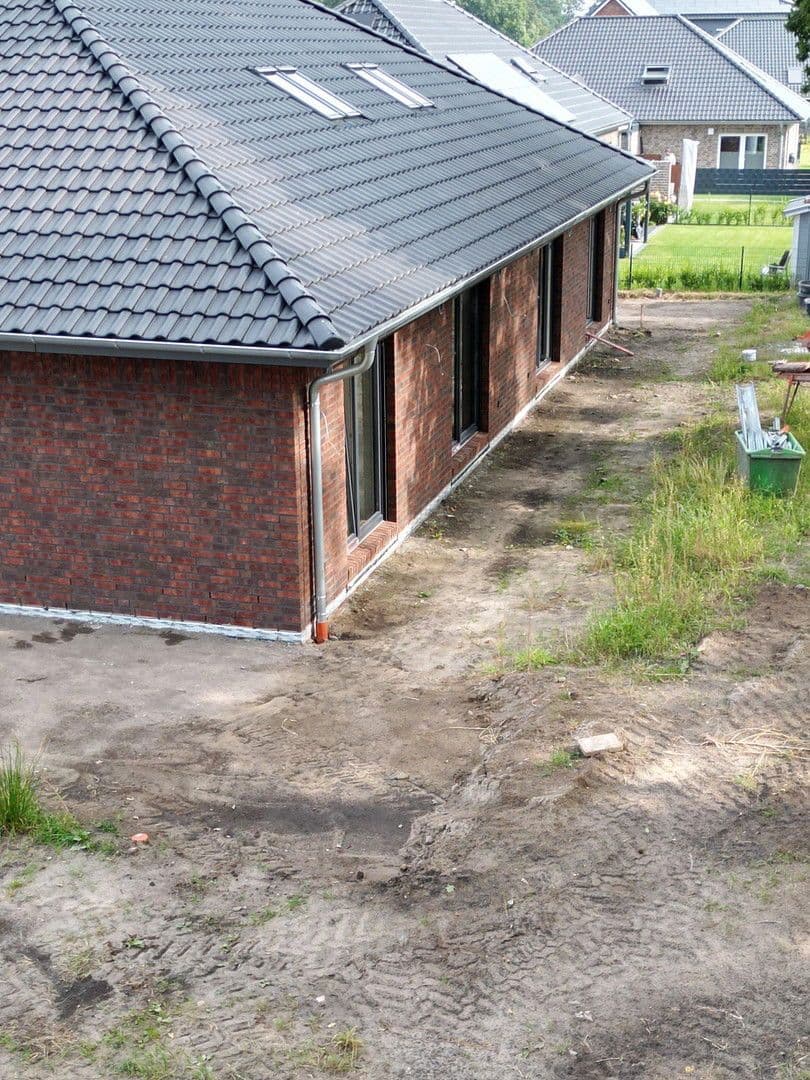 Prodej domu 140 m², pozemek 525 m², Eichenallee 7, Fredenbeck, Dolní Sasko Prodej domu 140 m², pozemek 525 m², Eichenallee 7, Fredenbeck, Dolní Sasko