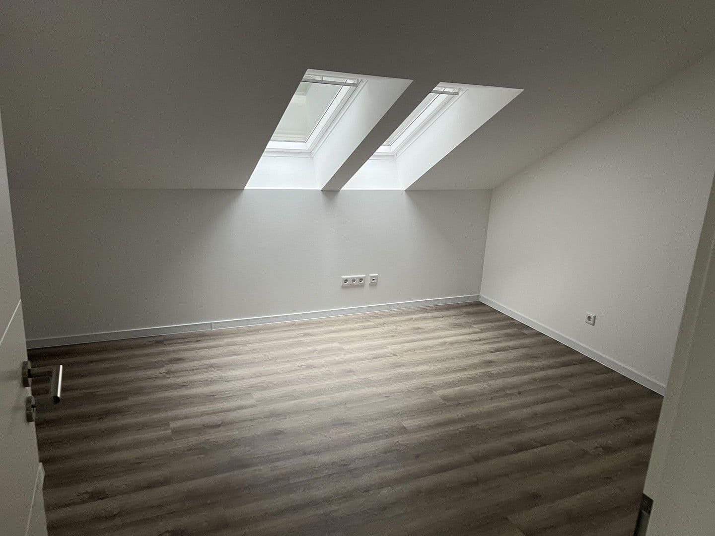 Prodej domu 140 m², pozemek 525 m², Eichenallee 7, Fredenbeck, Dolní Sasko Prodej domu 140 m², pozemek 525 m², Eichenallee 7, Fredenbeck, Dolní Sasko