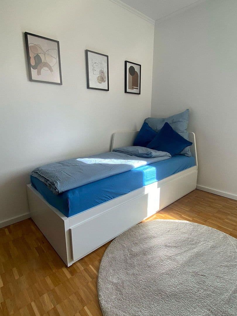 Pronájem bytu 4+1 89 m², Tristanstraße 3, Germering, Bavorsko Pronájem bytu 4+1 89 m², Tristanstraße 3, Germering, Bavorsko