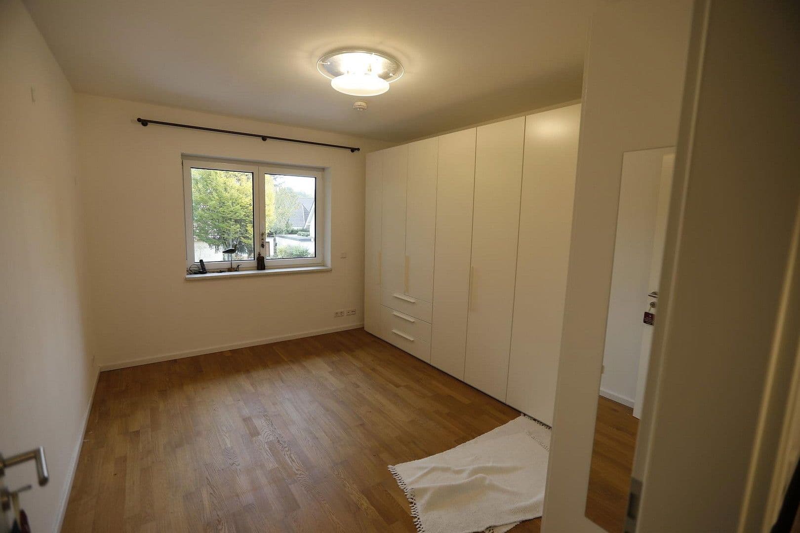 Pronájem bytu 3+1 96 m², Thomas Mann Str. 21, Nuthetal, Braniborsko Pronájem bytu 3+1 96 m², Thomas Mann Str. 21, Nuthetal, Braniborsko