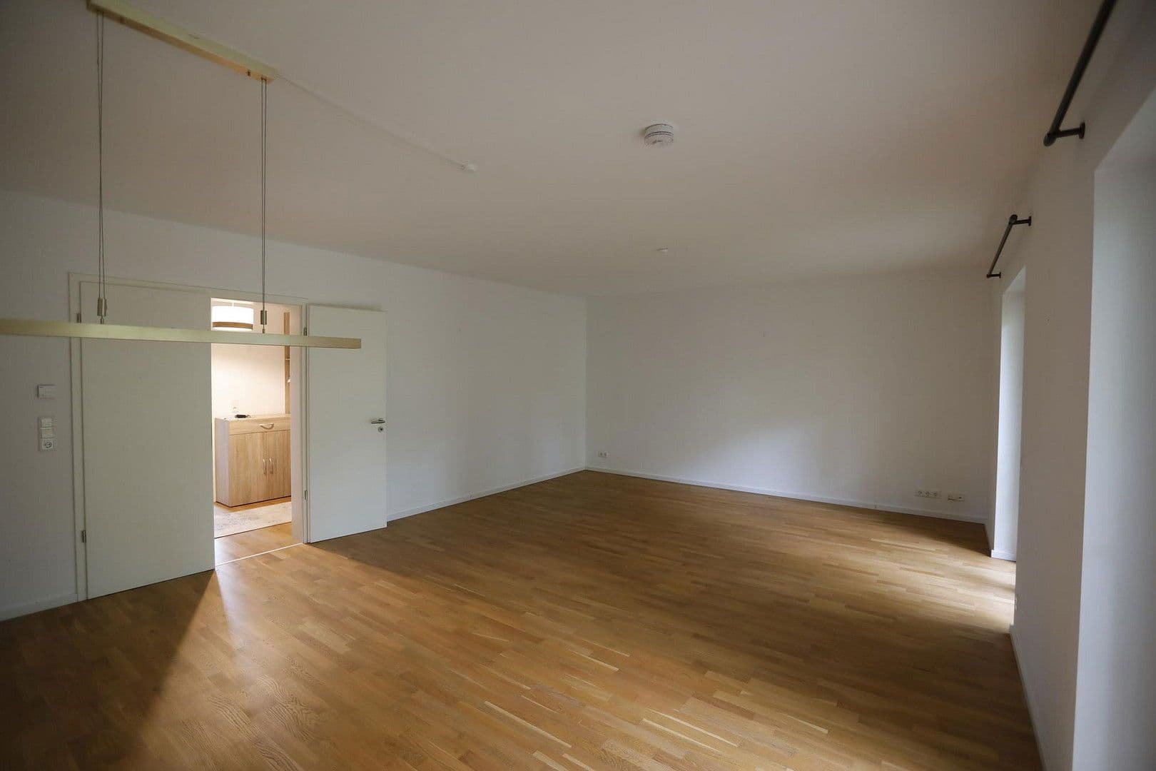 Pronájem bytu 3+1 96 m², Thomas Mann Str. 21, Nuthetal, Braniborsko Pronájem bytu 3+1 96 m², Thomas Mann Str. 21, Nuthetal, Braniborsko