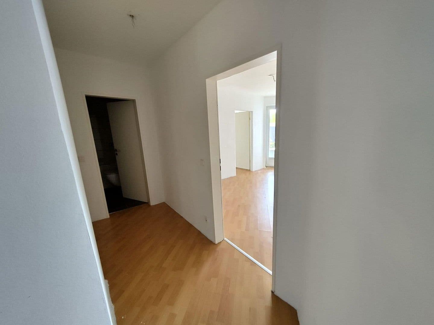 Pronájem bytu 3+1 76 m², Lehrerstr 35, Duisburg, Severní Porýní-Vestfálsko Pronájem bytu 3+1 76 m², Lehrerstr 35, Duisburg, Severní Porýní-Vestfálsko