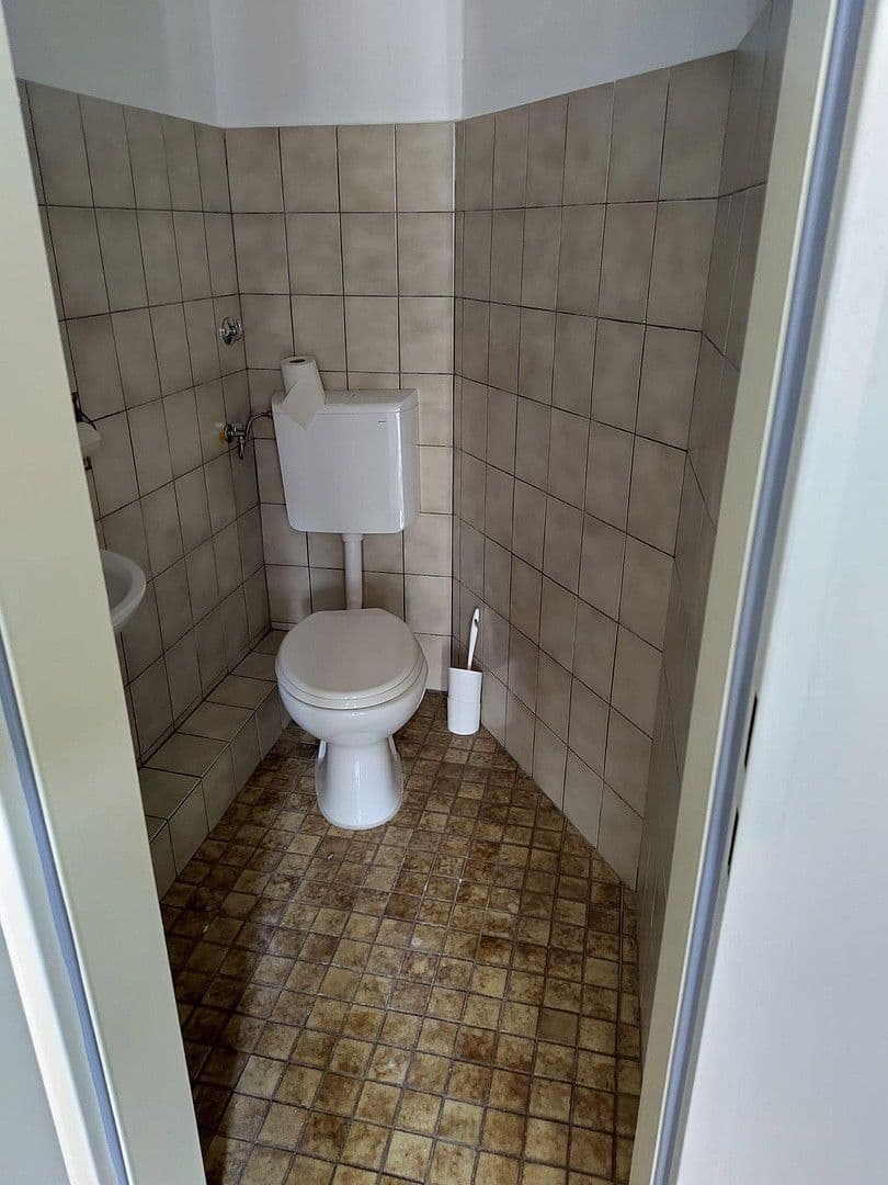 Pronájem bytu 3+1 76 m², Lehrerstr 35, Duisburg, Severní Porýní-Vestfálsko Pronájem bytu 3+1 76 m², Lehrerstr 35, Duisburg, Severní Porýní-Vestfálsko