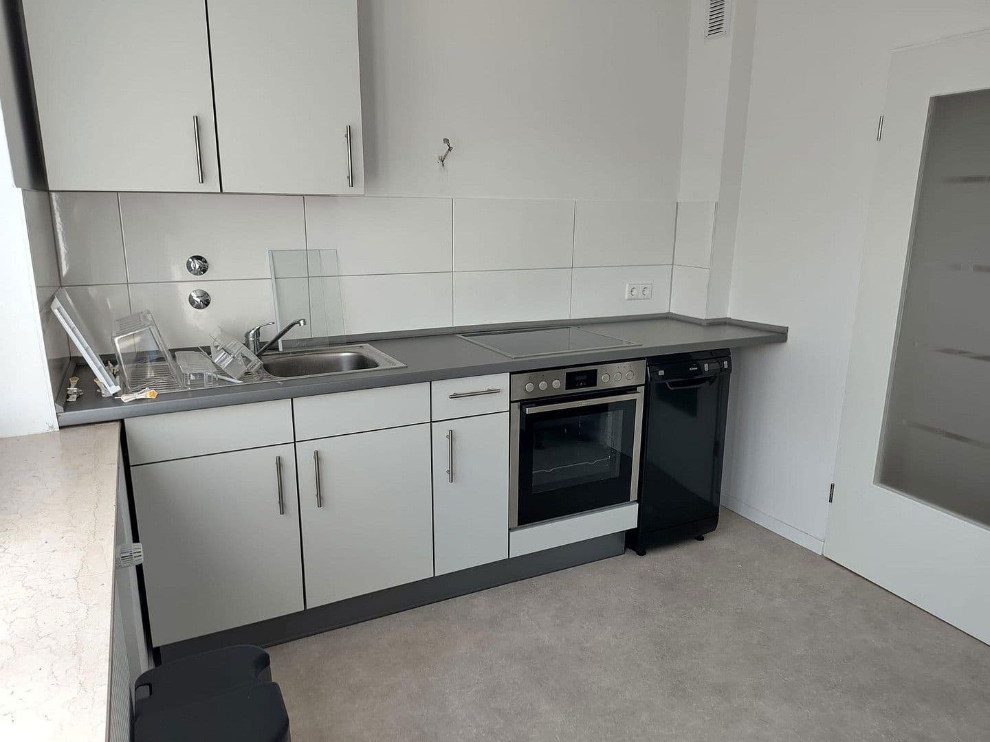 Pronájem bytu 3+1 76 m², Lehrerstr 35, Duisburg, Severní Porýní-Vestfálsko Pronájem bytu 3+1 76 m², Lehrerstr 35, Duisburg, Severní Porýní-Vestfálsko