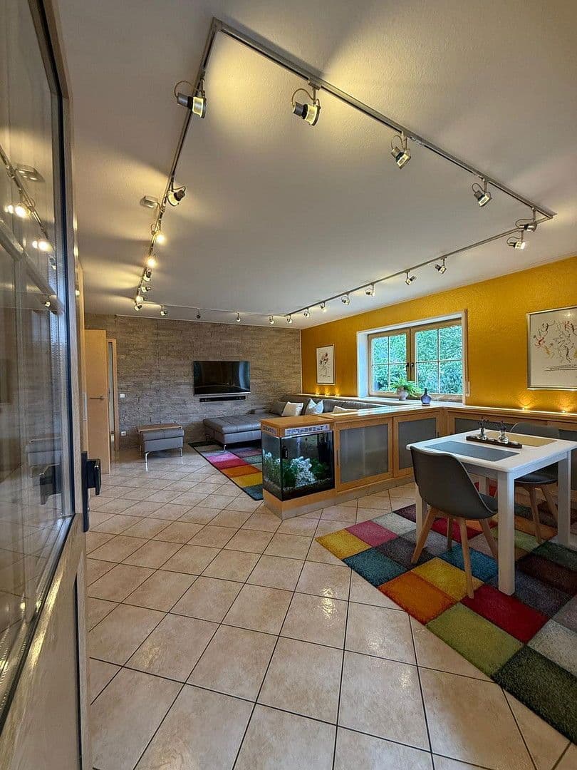 Prodej bytu 2+1 60 m², Druidenweg 12, Ebermannstadt, Bavorsko Prodej bytu 2+1 60 m², Druidenweg 12, Ebermannstadt, Bavorsko