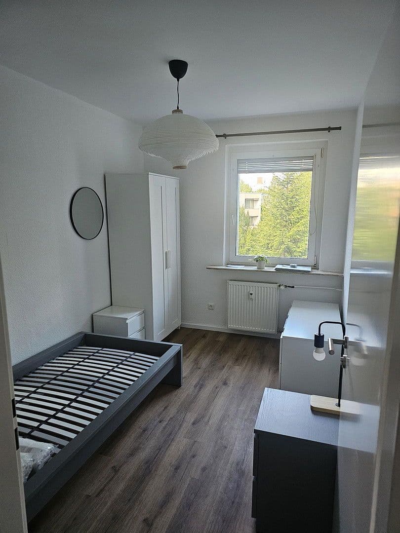 Pronájem bytu  65 m², Neudecker Weg 140, BErlin, Berlín Pronájem bytu  65 m², Neudecker Weg 140, BErlin, Berlín