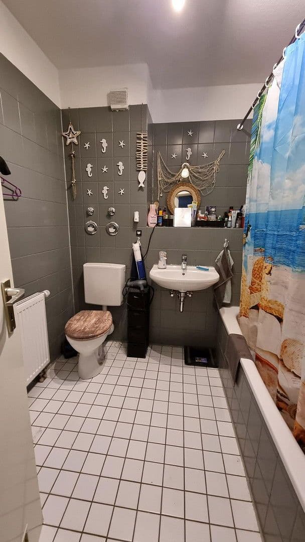 Pronájem bytu 4+1 85 m², Steinau an der Straße, Hessen Pronájem bytu 4+1 85 m², Steinau an der Straße, Hessen