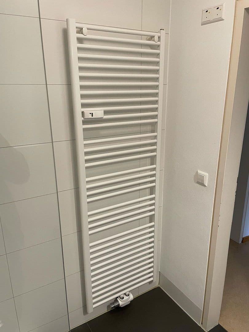 Pronájem bytu 3+1 76 m², Stuttgart, Bádensko-Württembersko Pronájem bytu 3+1 76 m², Stuttgart, Bádensko-Württembersko