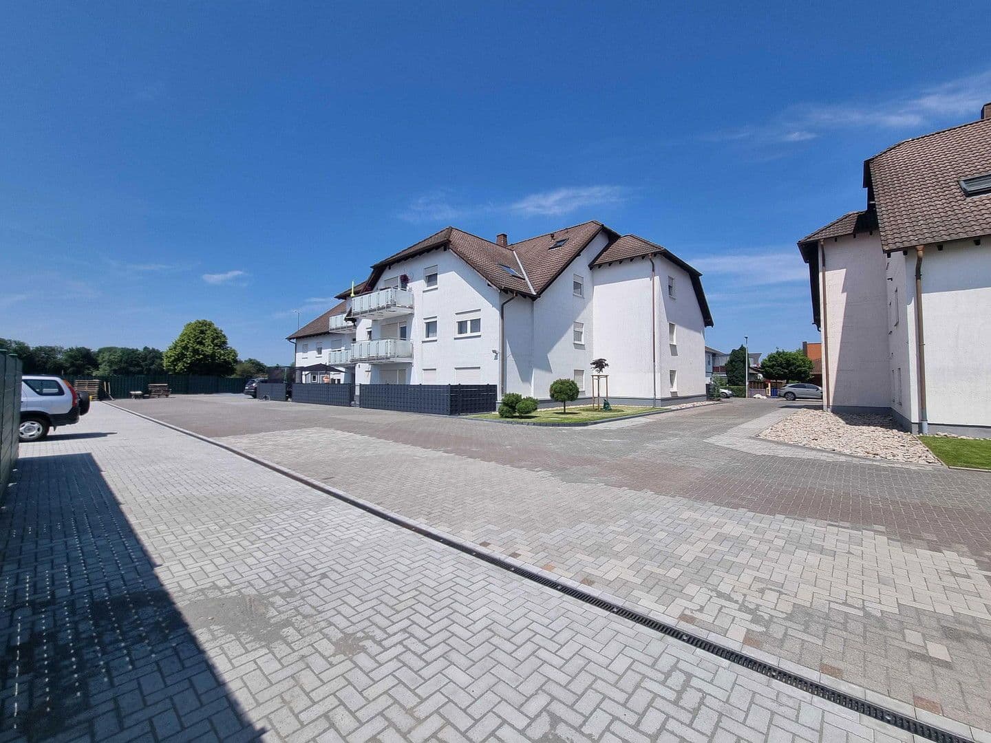 Prodej domu 2.677 m², pozemek 3.863 m², Seufzerweg 2-4, Ramstein-Miesenbach, Porýní-Falc Prodej domu 2.677 m², pozemek 3.863 m², Seufzerweg 2-4, Ramstein-Miesenbach, Porýní-Falc