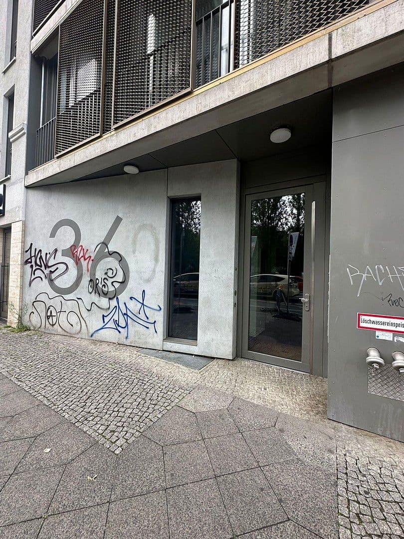 Prodej bytu 4+1 78 m², Heinrich Heine Str 36, Berlin, Berlín Prodej bytu 4+1 78 m², Heinrich Heine Str 36, Berlin, Berlín