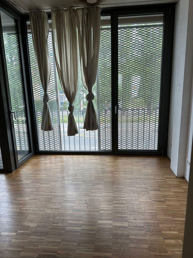 Prodej bytu 4+1 78 m², Heinrich Heine Str 36, Berlin, Berlín Prodej bytu 4+1 78 m², Heinrich Heine Str 36, Berlin, Berlín