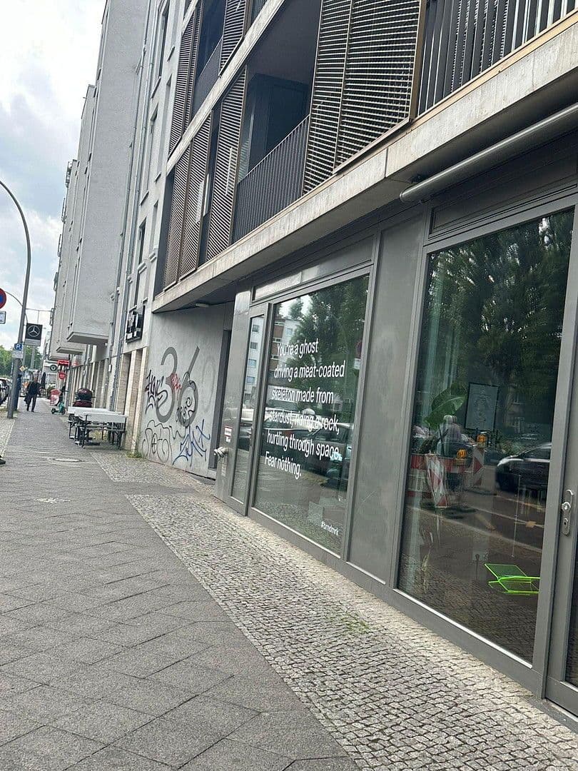 Prodej bytu 4+1 78 m², Heinrich Heine Str 36, Berlin, Berlín Prodej bytu 4+1 78 m², Heinrich Heine Str 36, Berlin, Berlín
