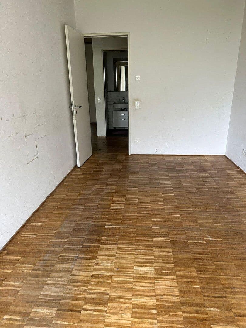 Prodej bytu 4+1 78 m², Heinrich Heine Str 36, Berlin, Berlín Prodej bytu 4+1 78 m², Heinrich Heine Str 36, Berlin, Berlín