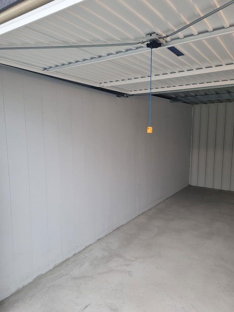 Pronájem garáže 16 m², Bruchstraße, Lehrte, Dolní Sasko Pronájem garáže 16 m², Bruchstraße, Lehrte, Dolní Sasko