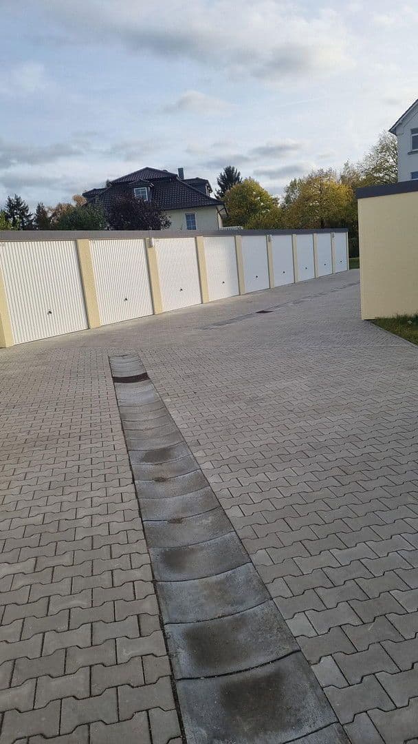 Pronájem garáže 16 m², Bruchstraße, Lehrte, Dolní Sasko Pronájem garáže 16 m², Bruchstraße, Lehrte, Dolní Sasko