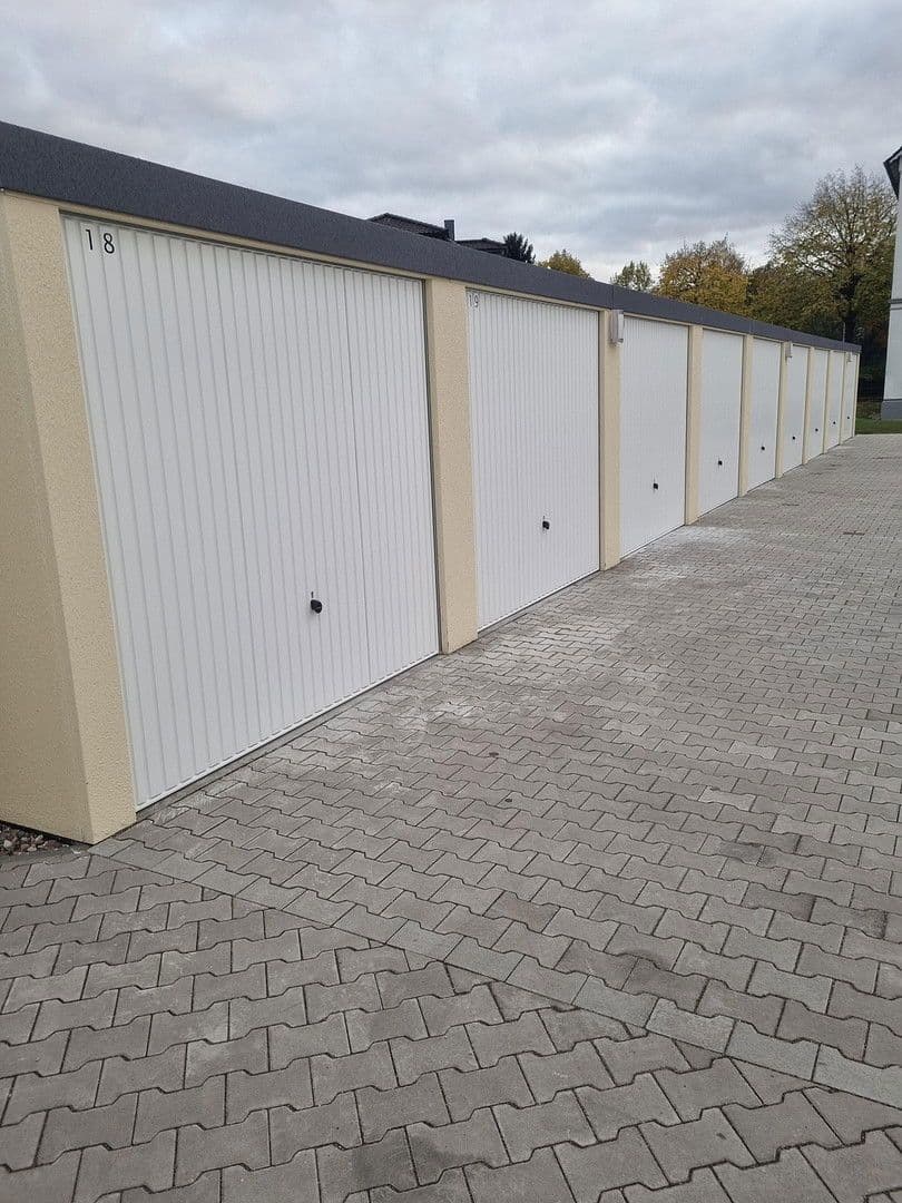 Pronájem garáže 16 m², Bruchstraße, Lehrte, Dolní Sasko Pronájem garáže 16 m², Bruchstraße, Lehrte, Dolní Sasko