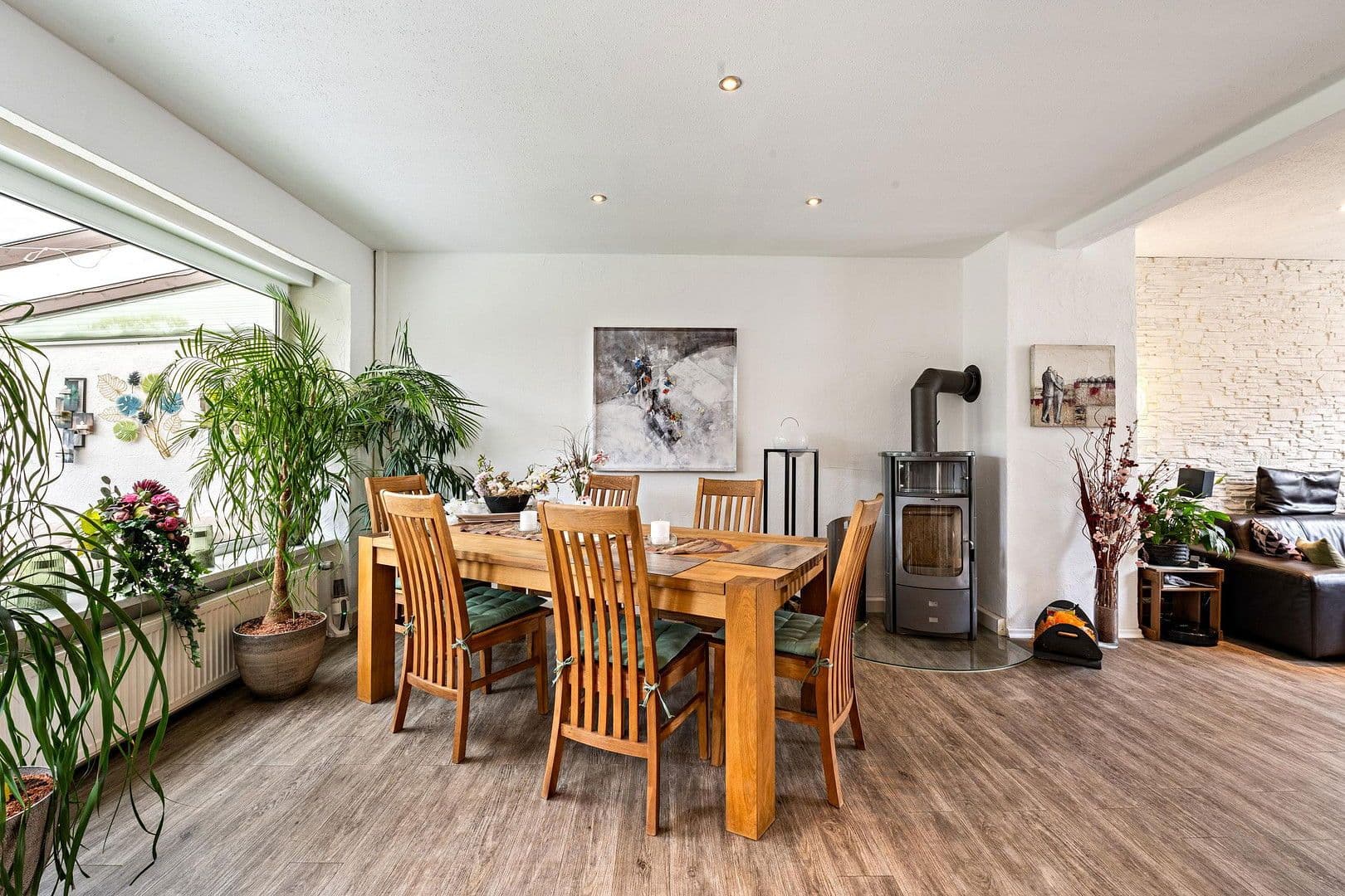 Prodej domu 137 m², pozemek 614 m², Braunschweig, Dolní Sasko Prodej domu 137 m², pozemek 614 m², Braunschweig, Dolní Sasko