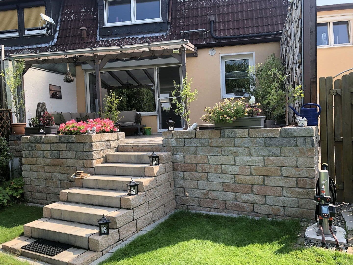Prodej domu 137 m², pozemek 614 m², Braunschweig, Dolní Sasko Prodej domu 137 m², pozemek 614 m², Braunschweig, Dolní Sasko