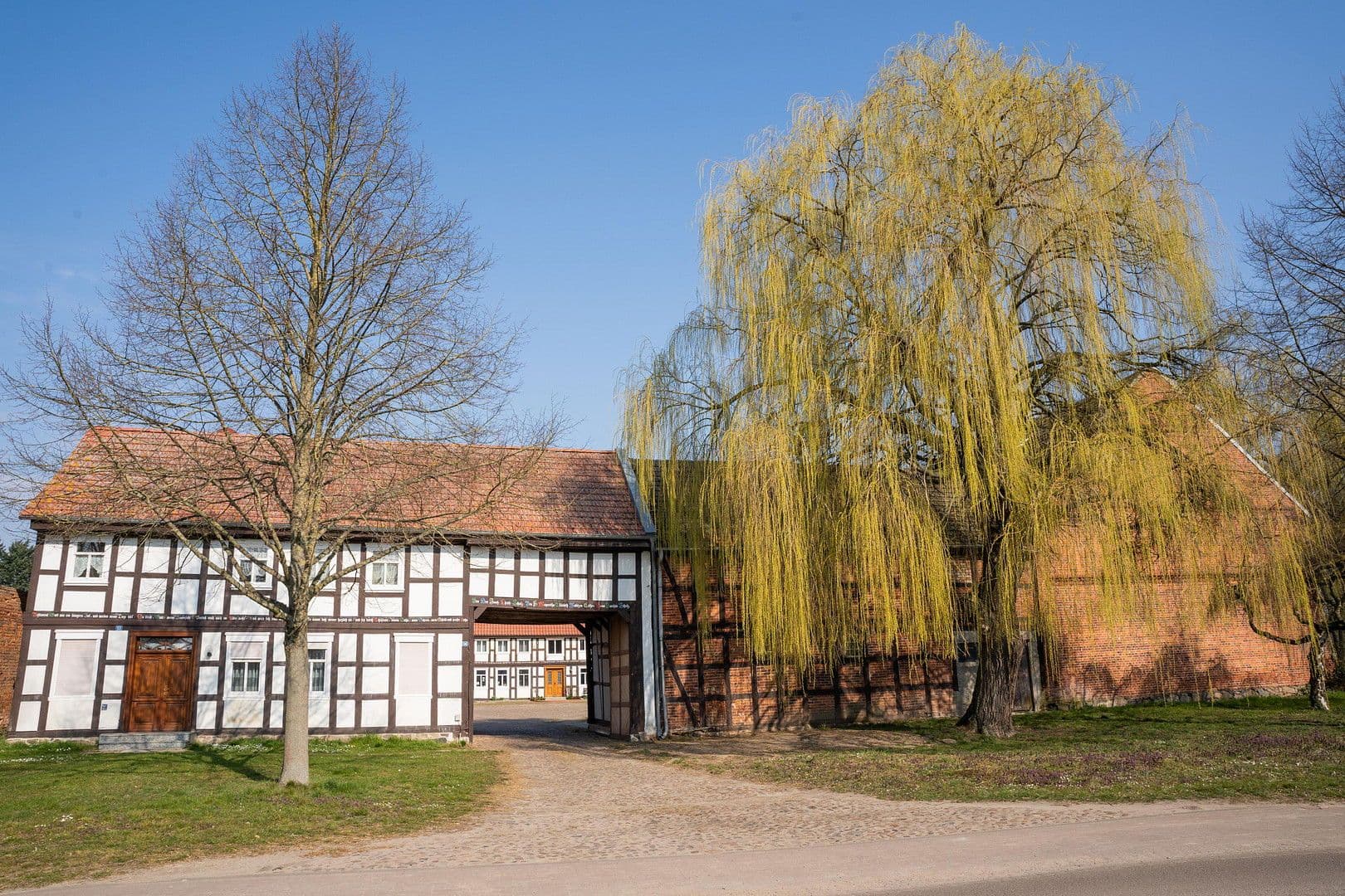 Prodej domu 396 m², pozemek 7.500 m², Apenburg-Winterfeld, Sasko-Anhaltsko Prodej domu 396 m², pozemek 7.500 m², Apenburg-Winterfeld, Sasko-Anhaltsko