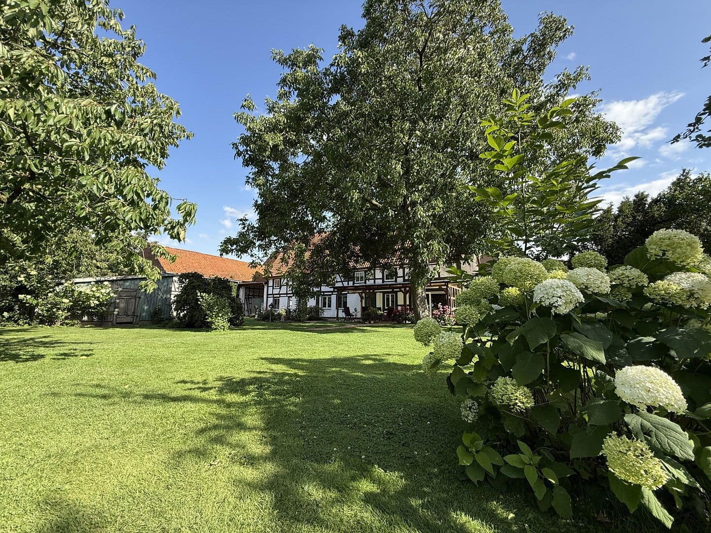 Prodej domu 396 m², pozemek 7.500 m², Apenburg-Winterfeld, Sasko-Anhaltsko Prodej domu 396 m², pozemek 7.500 m², Apenburg-Winterfeld, Sasko-Anhaltsko