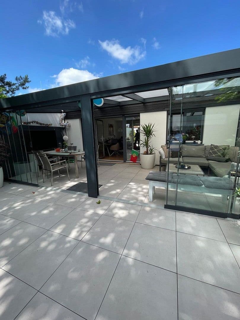 Prodej domu 130 m², pozemek 254 m², Erkrath, Severní Porýní-Vestfálsko Prodej domu 130 m², pozemek 254 m², Erkrath, Severní Porýní-Vestfálsko