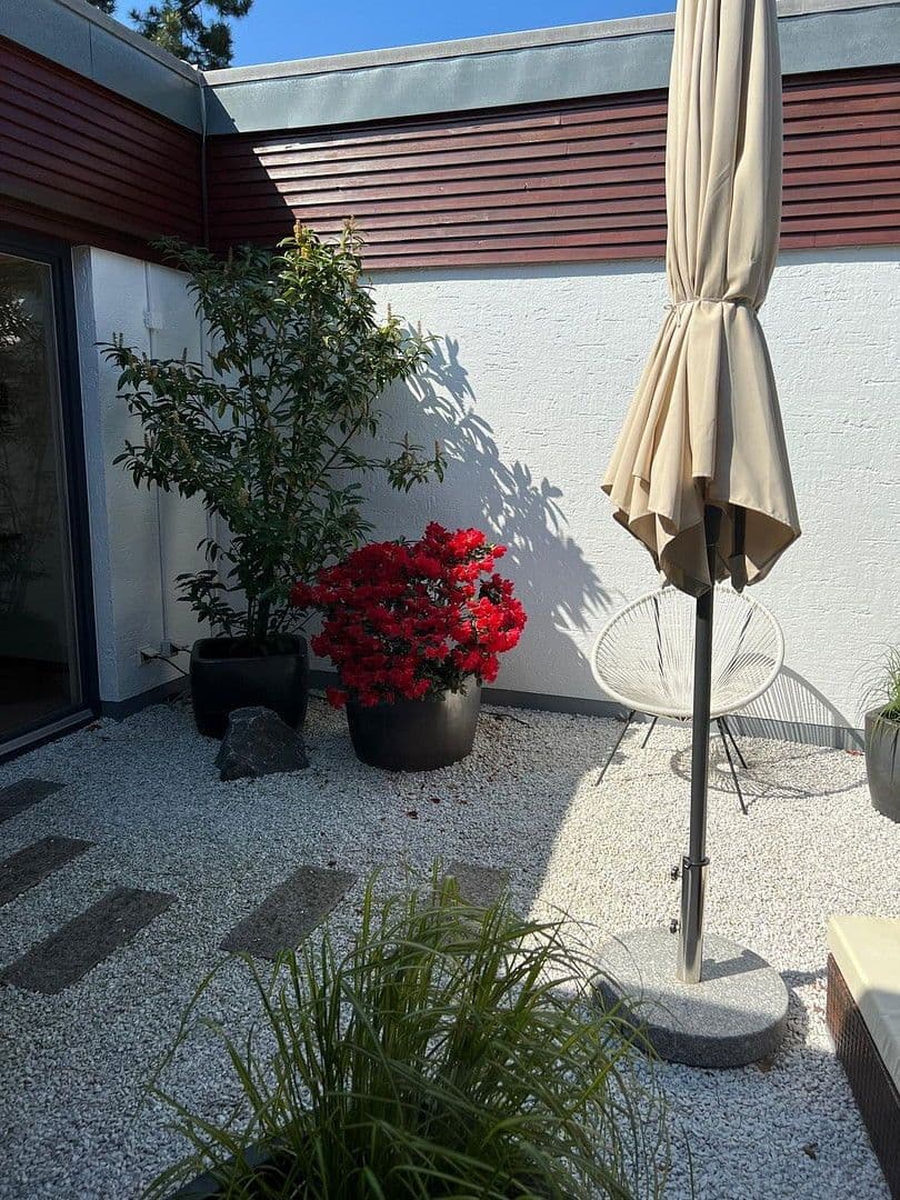 Prodej domu 130 m², pozemek 254 m², Erkrath, Severní Porýní-Vestfálsko Prodej domu 130 m², pozemek 254 m², Erkrath, Severní Porýní-Vestfálsko