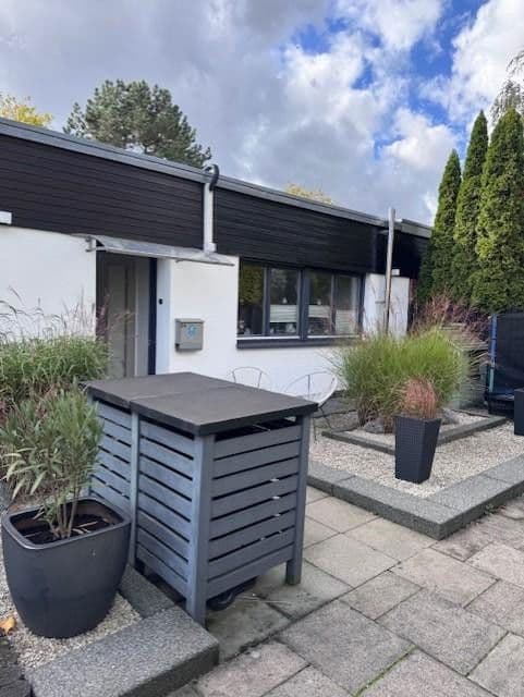 Prodej domu 130 m², pozemek 254 m², Erkrath, Severní Porýní-Vestfálsko Prodej domu 130 m², pozemek 254 m², Erkrath, Severní Porýní-Vestfálsko