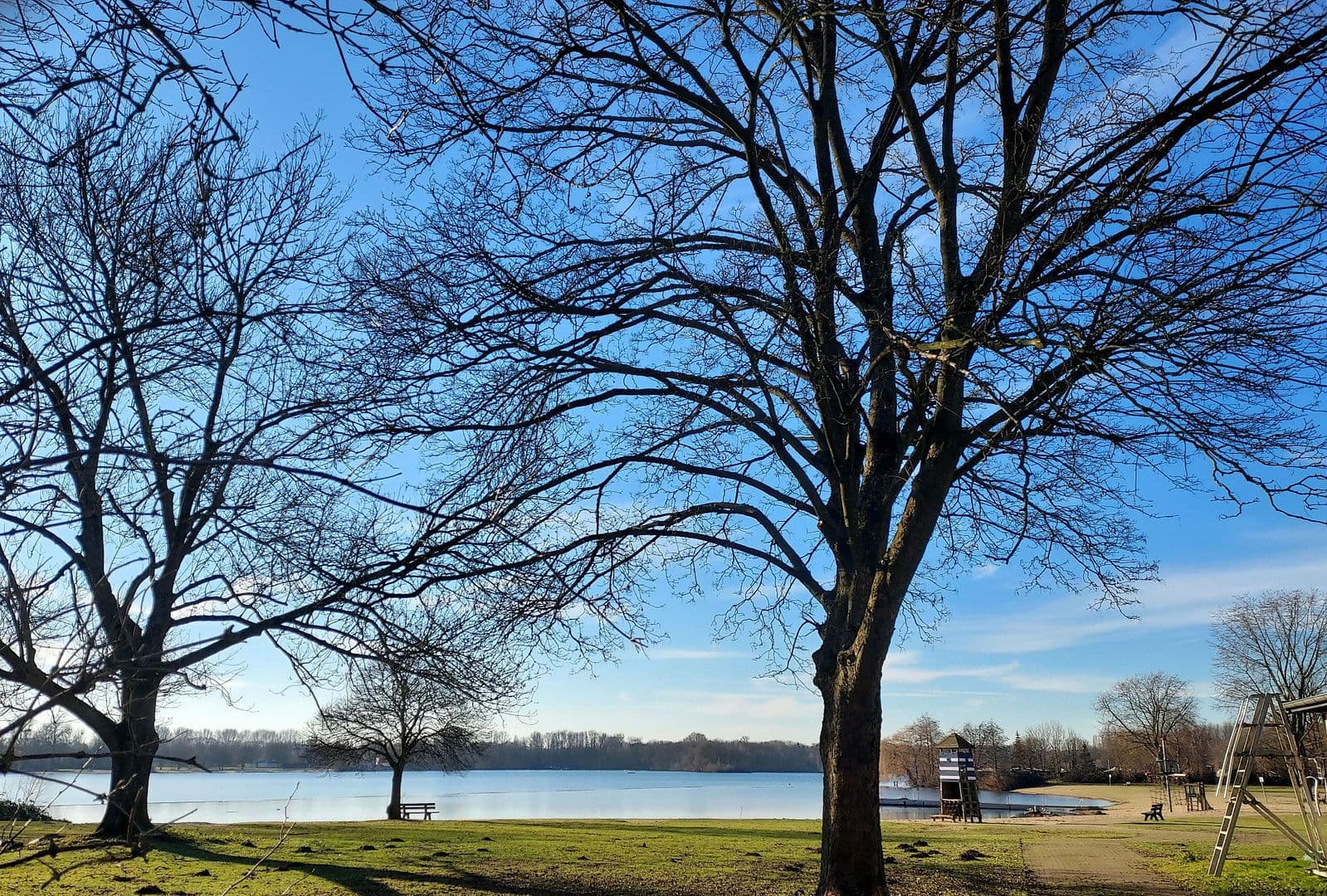 Prodej bytu 3+1 94 m², Düsseldorf, Severní Porýní-Vestfálsko Prodej bytu 3+1 94 m², Düsseldorf, Severní Porýní-Vestfálsko