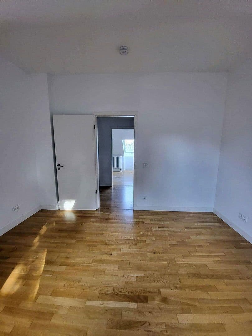 Prodej domu 104 m², pozemek 314 m², Lindenallee 32, Stahnsdorf, Braniborsko Prodej domu 104 m², pozemek 314 m², Lindenallee 32, Stahnsdorf, Braniborsko