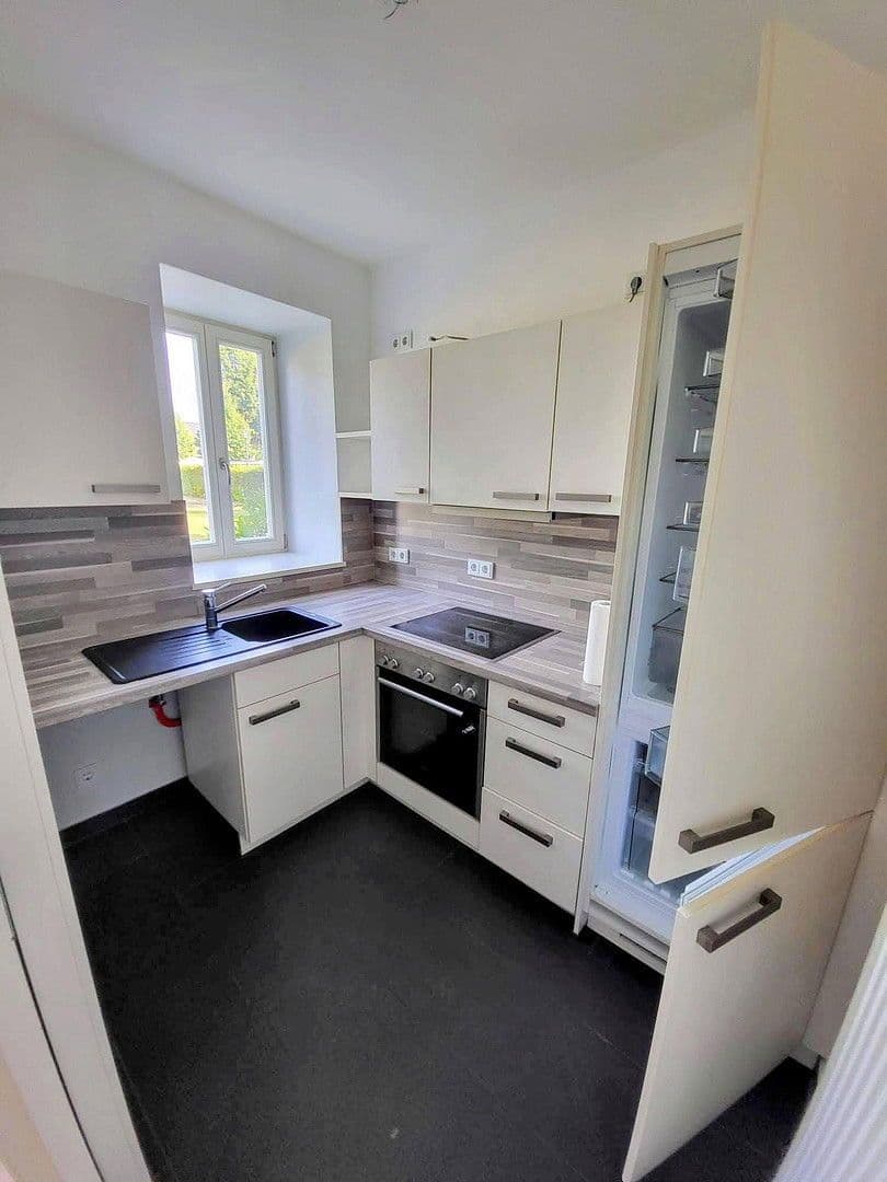 Prodej domu 104 m², pozemek 314 m², Lindenallee 32, Stahnsdorf, Braniborsko Prodej domu 104 m², pozemek 314 m², Lindenallee 32, Stahnsdorf, Braniborsko