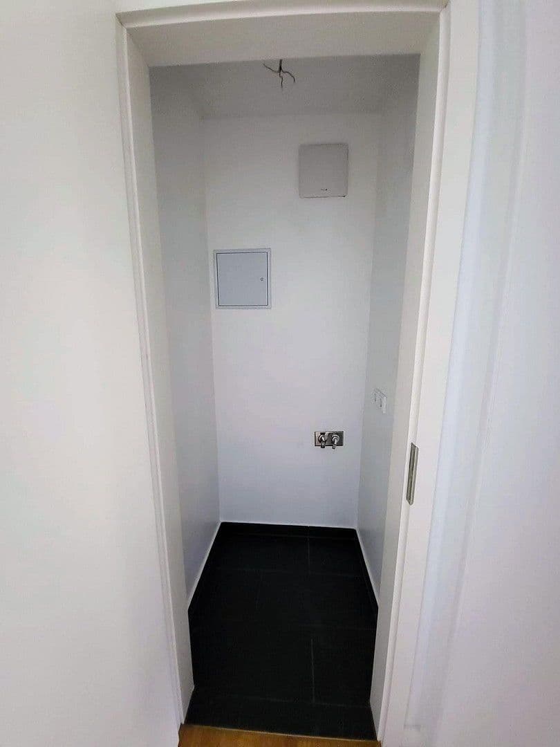 Prodej domu 104 m², pozemek 314 m², Lindenallee 32, Stahnsdorf, Braniborsko Prodej domu 104 m², pozemek 314 m², Lindenallee 32, Stahnsdorf, Braniborsko