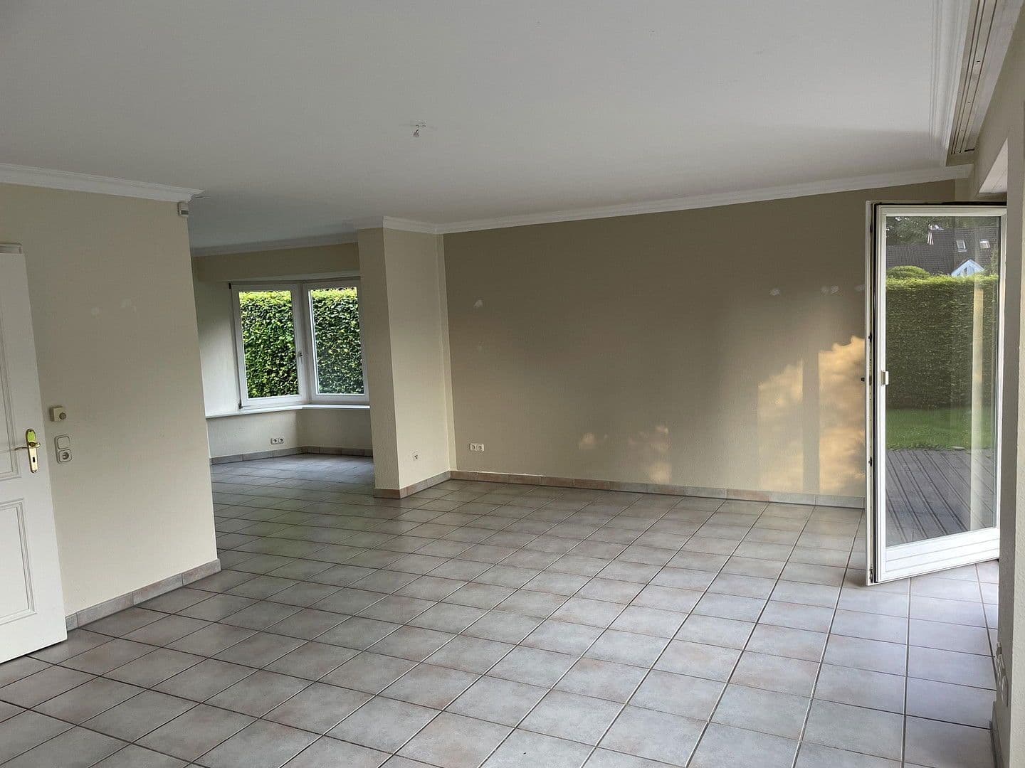 Prodej domu 144 m², pozemek 355 m², Rellingen, Šlesvicko-Holštýnsko Prodej domu 144 m², pozemek 355 m², Rellingen, Šlesvicko-Holštýnsko