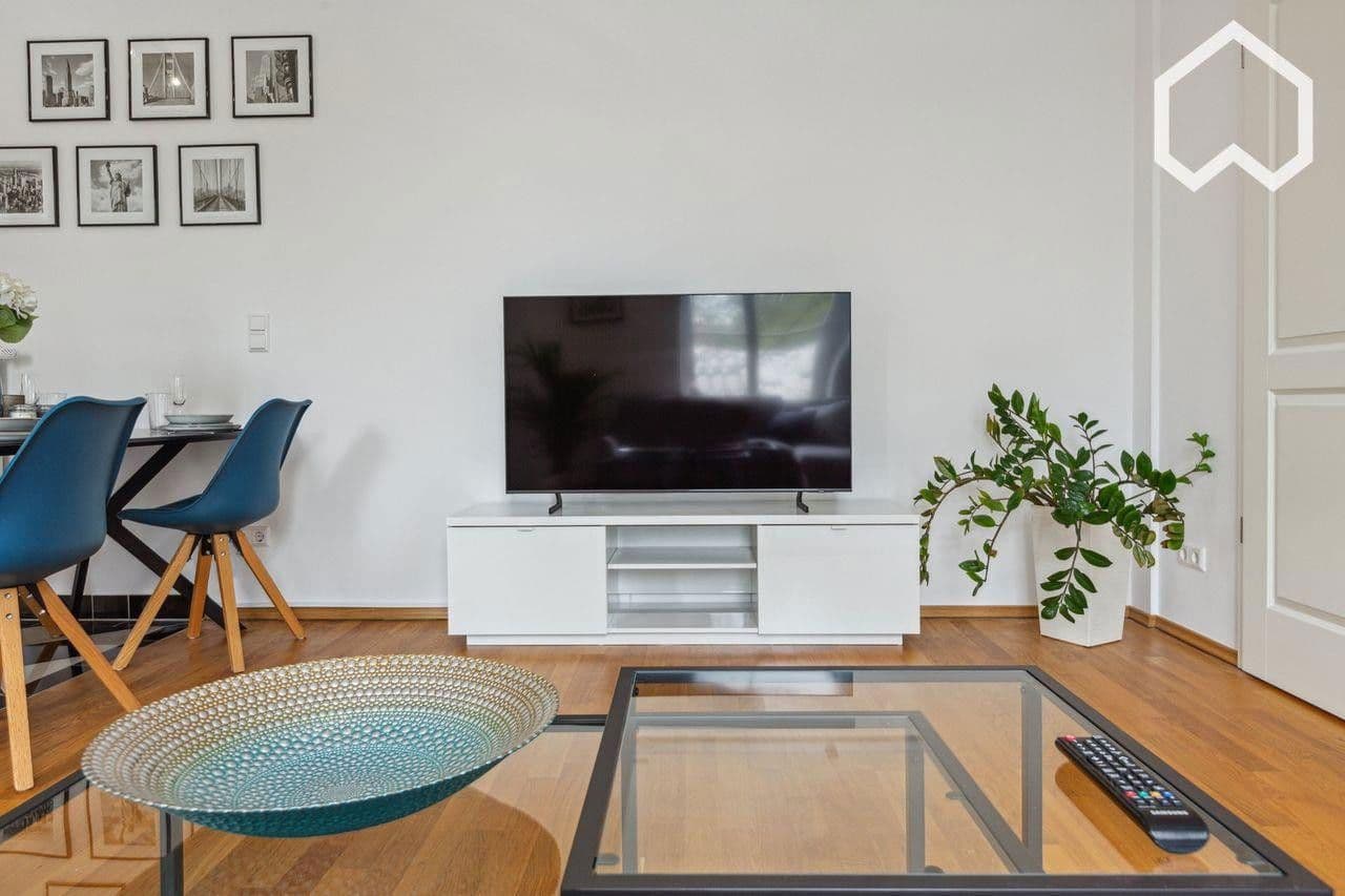Pronájem bytu 2+1 50 m², Eilenburgerstraße 20b, Leipzig, Sasko Pronájem bytu 2+1 50 m², Eilenburgerstraße 20b, Leipzig, Sasko
