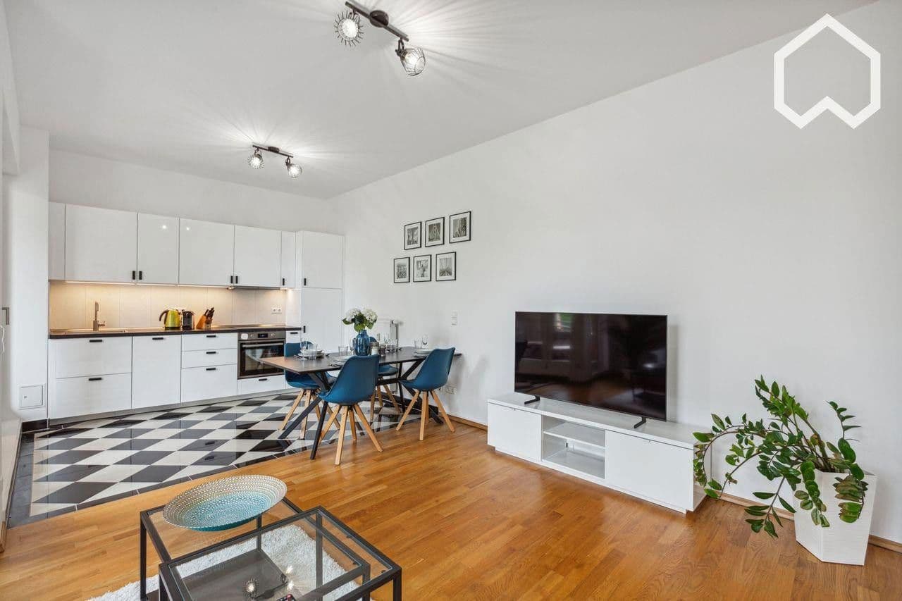 Pronájem bytu 2+1 50 m², Eilenburgerstraße 20b, Leipzig, Sasko Pronájem bytu 2+1 50 m², Eilenburgerstraße 20b, Leipzig, Sasko