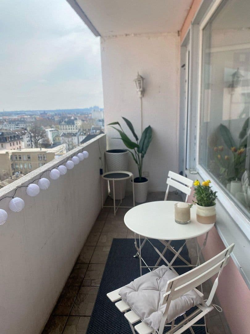 Pronájem bytu 2+1 55 m², Rathenaustraße 28, Offenbach, Hessen Pronájem bytu 2+1 55 m², Rathenaustraße 28, Offenbach, Hessen