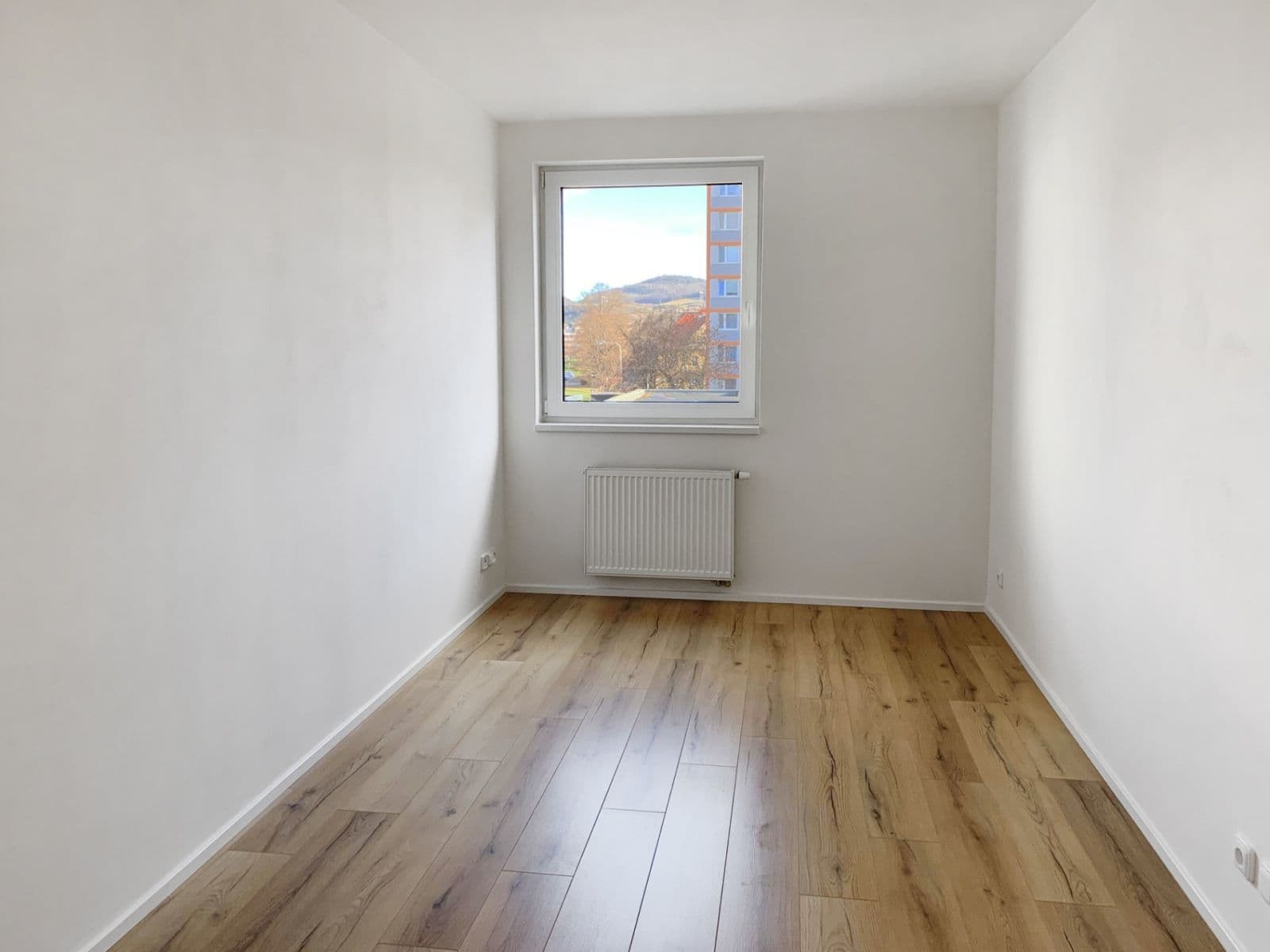 Pronájem bytu 2+kk 55 m², Na Náhonu, Beroun, Středočeský kraj Pronájem bytu 2+kk 55 m², Na Náhonu, Beroun, Středočeský kraj