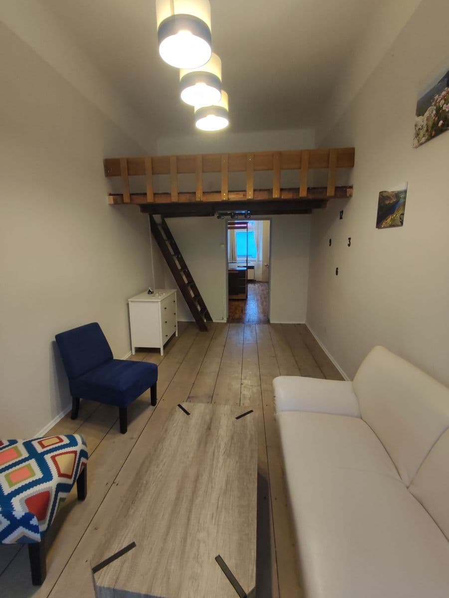 Prodej bytu 2+1 72 m², Jagellonská, Plzeň, Plzeňský kraj Prodej bytu 2+1 72 m², Jagellonská, Plzeň, Plzeňský kraj