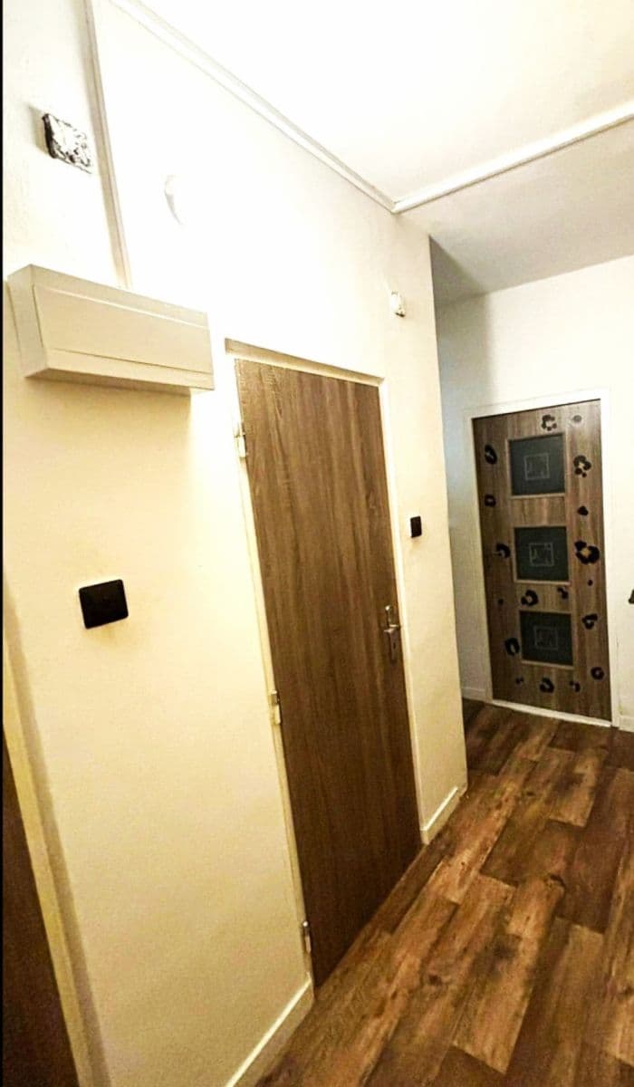 Prodej bytu 2+1 55 m², Jaroslava Vrchlického, Most, Ústecký kraj Prodej bytu 2+1 55 m², Jaroslava Vrchlického, Most, Ústecký kraj