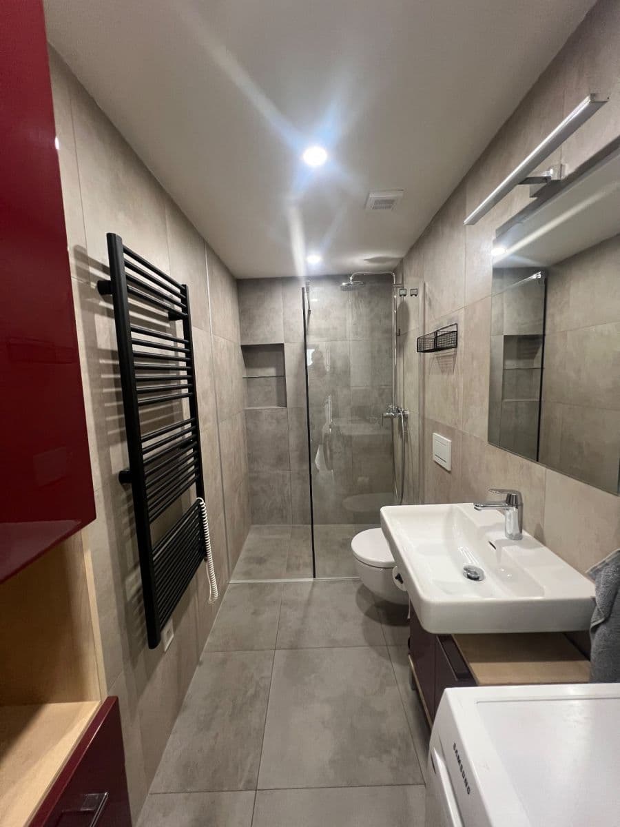 Pronájem bytu 2+kk 40 m², Šimáčkova, Brno, Jihomoravský kraj Pronájem bytu 2+kk 40 m², Šimáčkova, Brno, Jihomoravský kraj