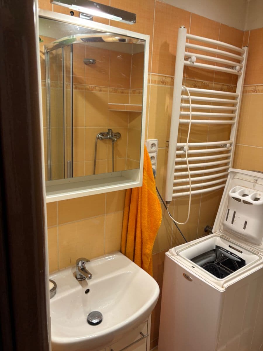 Prodej bytu 3+1 63 m², Jeseník nad Odrou, Moravskoslezský kraj Prodej bytu 3+1 63 m², Jeseník nad Odrou, Moravskoslezský kraj